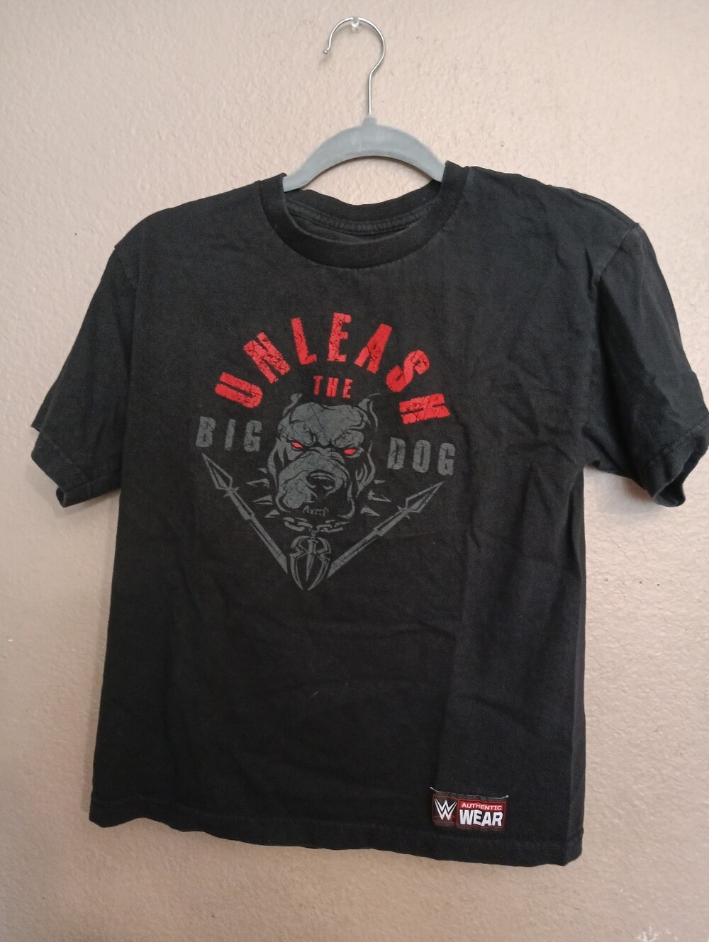Roman Reigns Unleash The Big Dog WWE Authentic wear Size youth L